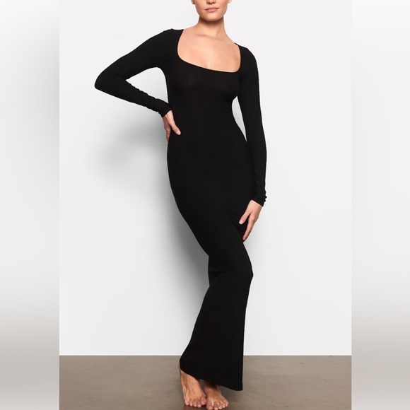 SKIMS Dresses & Skirts - NWT Skims Soft Lounge Long Sleeve Dress